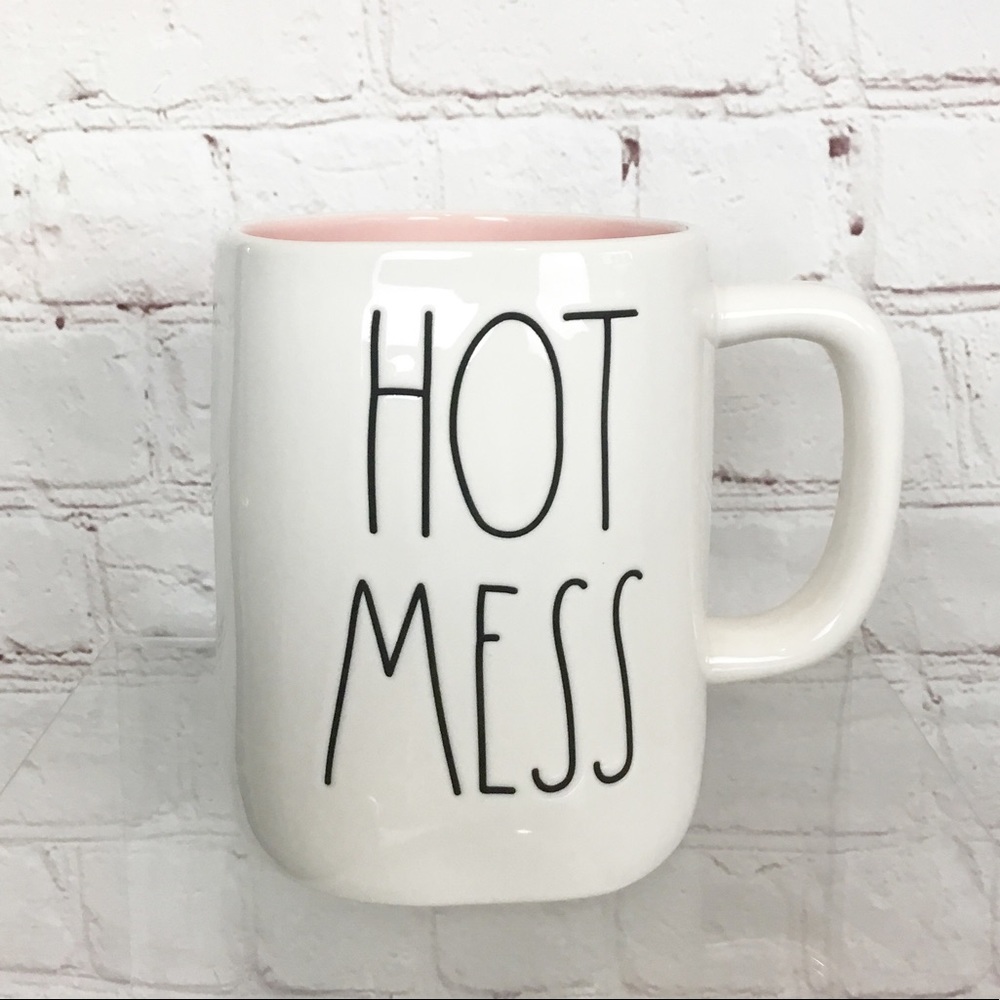 🚨FLASH SALE🚨Rae Dunn “HOT MESS” coffee mug